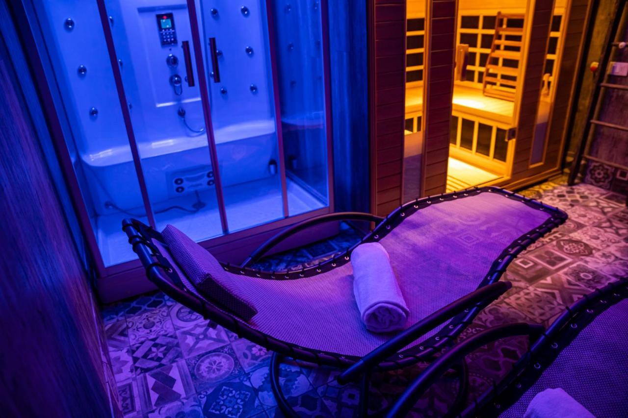 Antico Borgo B&B Con Spa - Adults Only Manerba del Garda Dış mekan fotoğraf