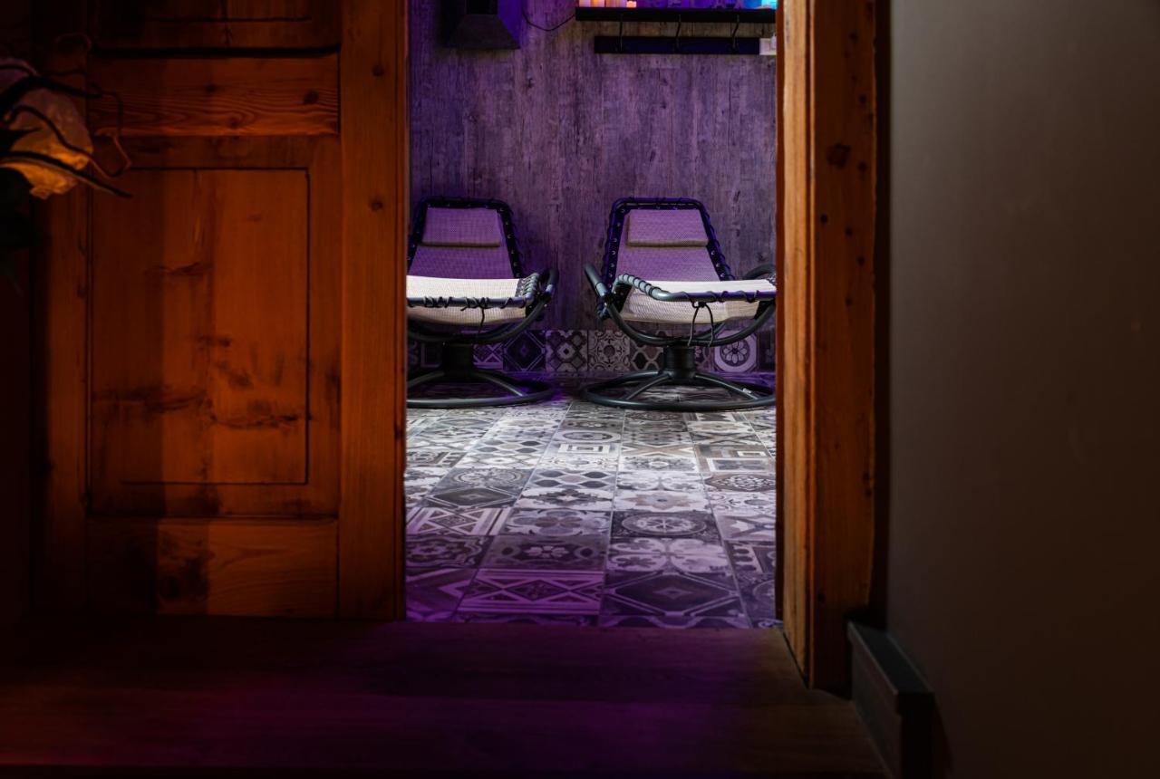 Antico Borgo B&B Con Spa - Adults Only Manerba del Garda Dış mekan fotoğraf